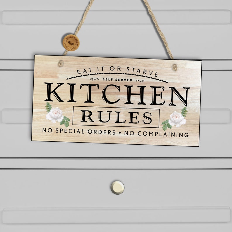 Kitchen rules wall hanging