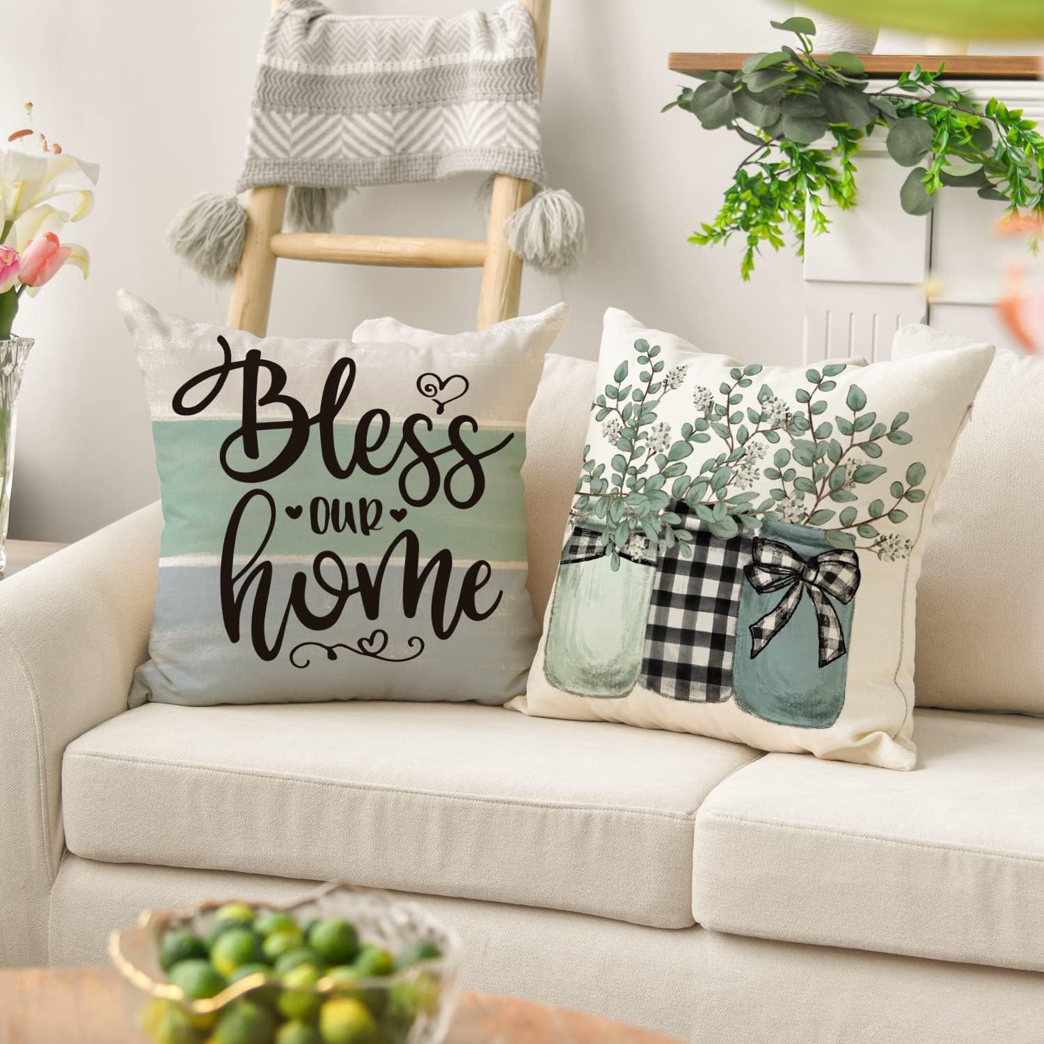 Set of four cushion covers - Image 3